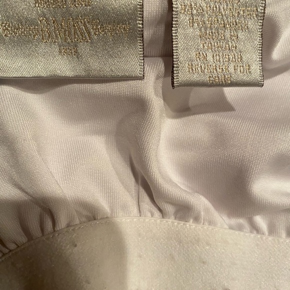 B.Moss White Silky Tank Top - Picture 4 of 5